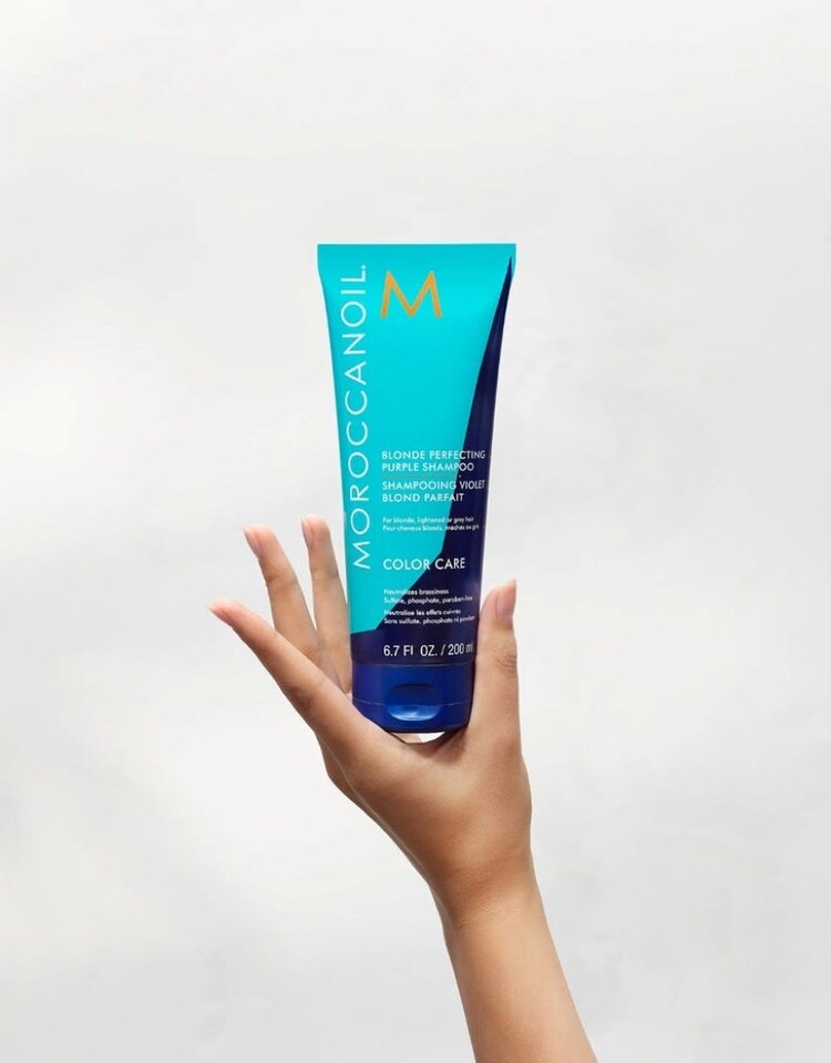 MOROCCANOIL Color Care | Blonde Perfecting Purple Shampoo – Neutralizes yellow tones & boosts brightness