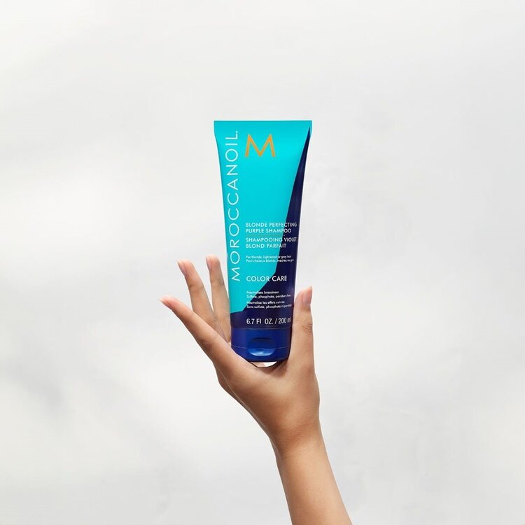 MOROCCANOIL Color Care | Blonde Perfecting Purple Shampoo – Neutralizes yellow tones & boosts brightness