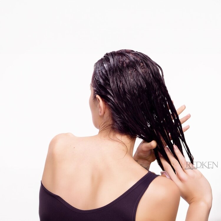 REDKEN Color Extend Magnetics | Après-Shampooing - Soin pour Cheveux Colorés