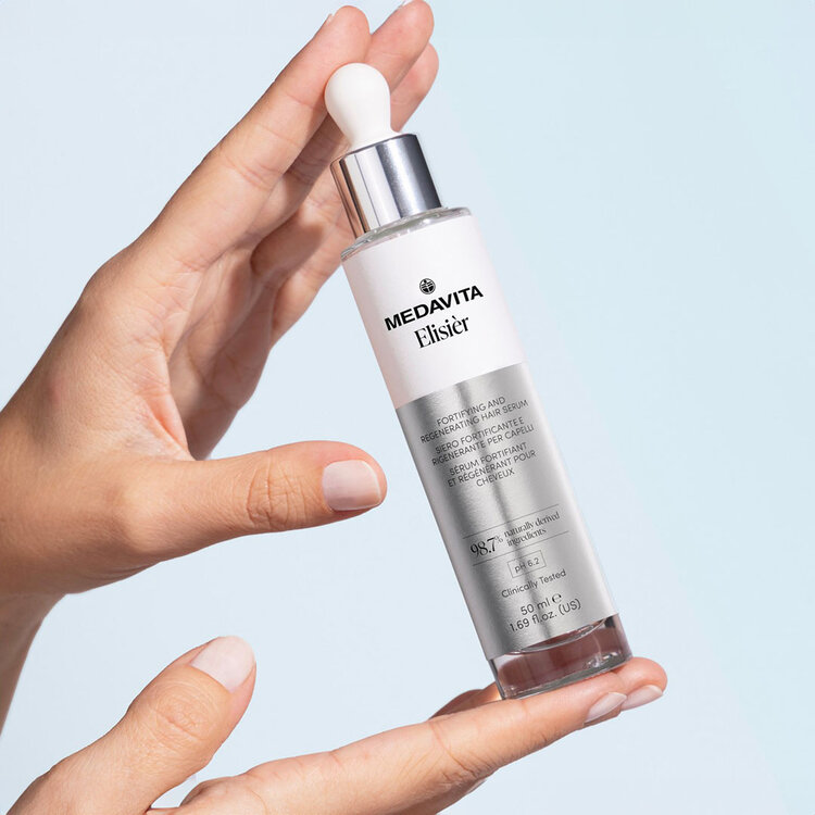 MEDAVITA Sérum intensif qui aide à fortifier et régénérer les cheveux pour une fibre plus résistante.