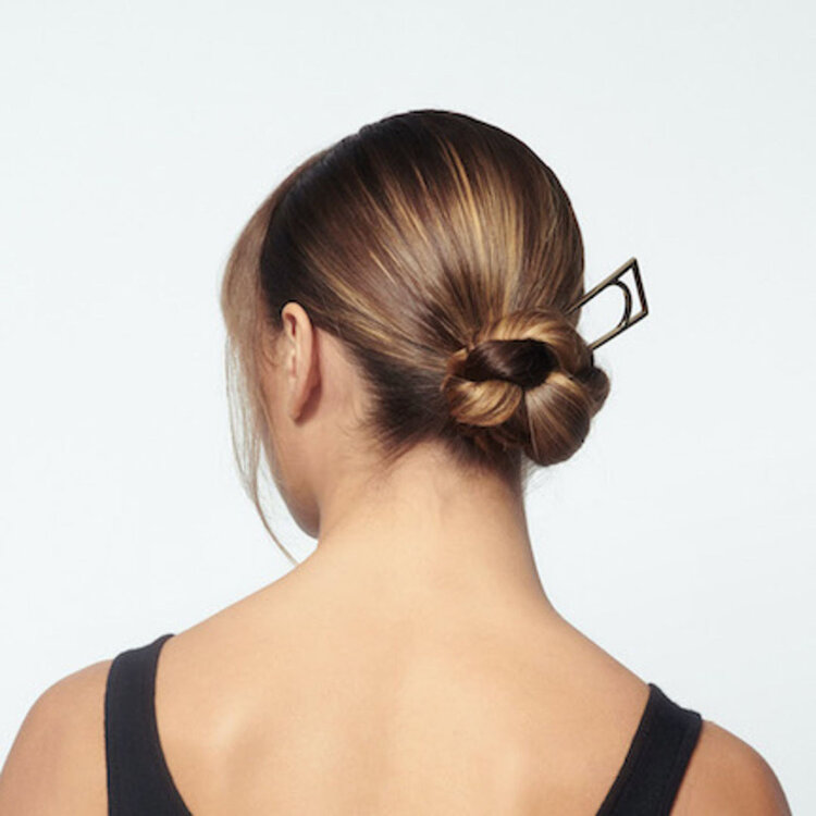 ORIBE Signature | Superfine Hairspray - Lightweight and Sheer Hold