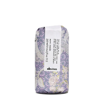 DAVINES More Inside | This Is a Curl Gel Oil 250ml (8.45 oz)