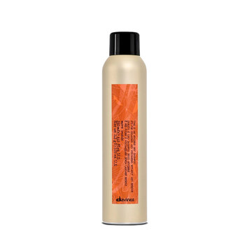 DAVINES More Inside | This Is an Invisible Dry Shampoo