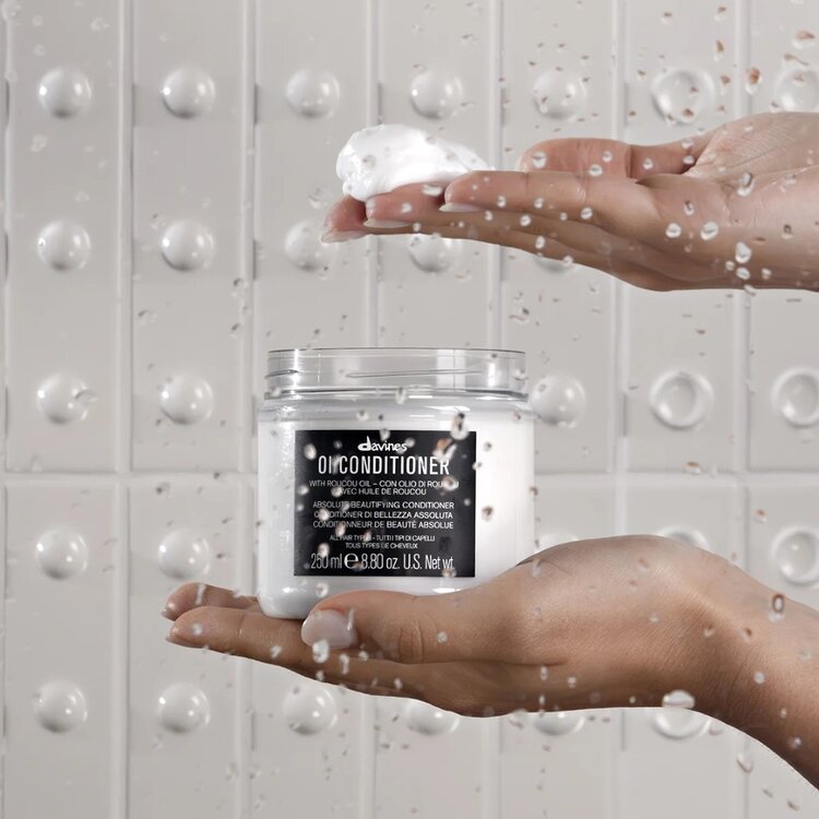 DAVINES OI | Revitalisant - Crème Nourrissante Infusée à l'Huile de Roucou