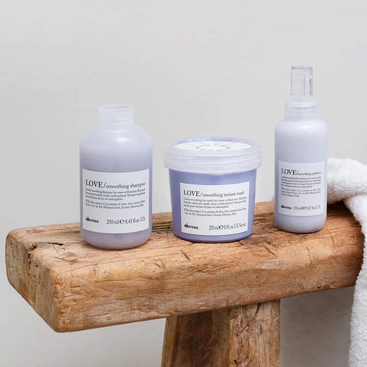 DAVINES Essential Haircare | Love Smoothing Shampooing
