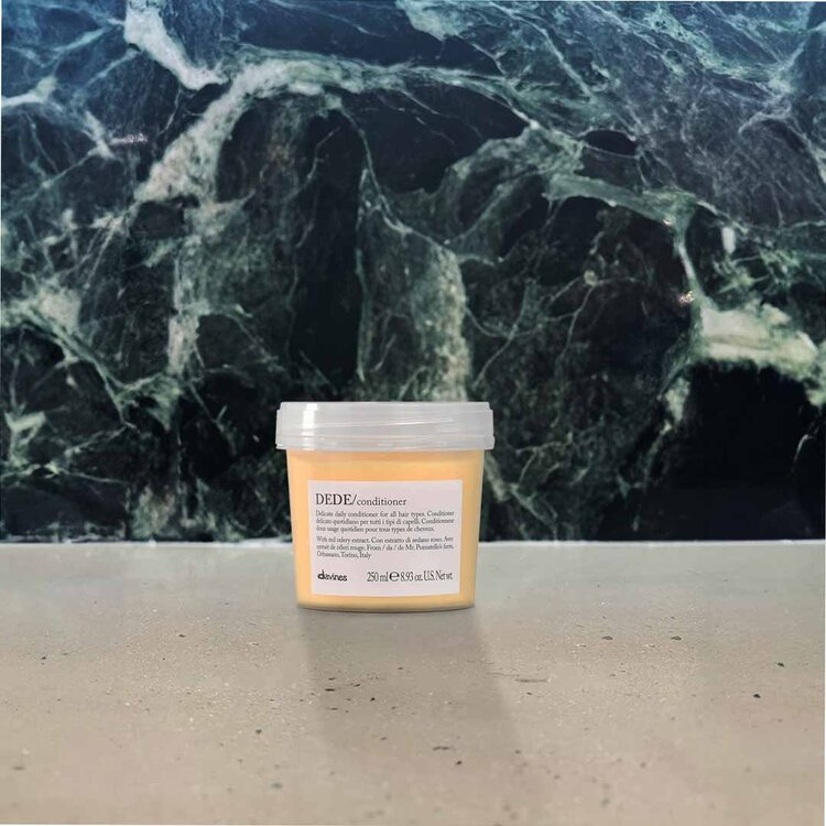 DAVINES Essential Haircare | DEDE Après-Shampooing - Soin Démêlant Léger
