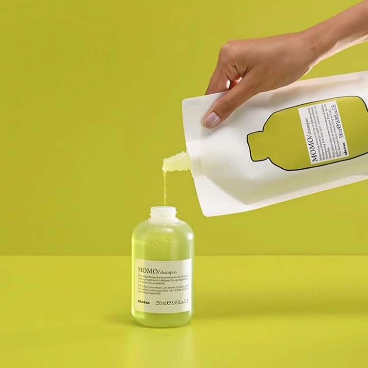 DAVINES Essential Haircare | MOMO Shampoo - Moisturizing for Dry Hair
