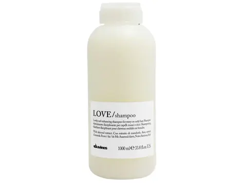 DAVINES Essential Haircare | LOVE | Curl Shampoo