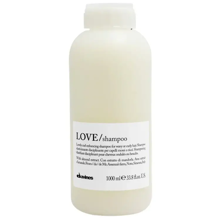 DAVINES Essential Haircare | LOVE | Curl Shampoo