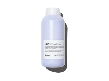 DAVINES Essential Haircare | LOVE | Smoothing Conditioner