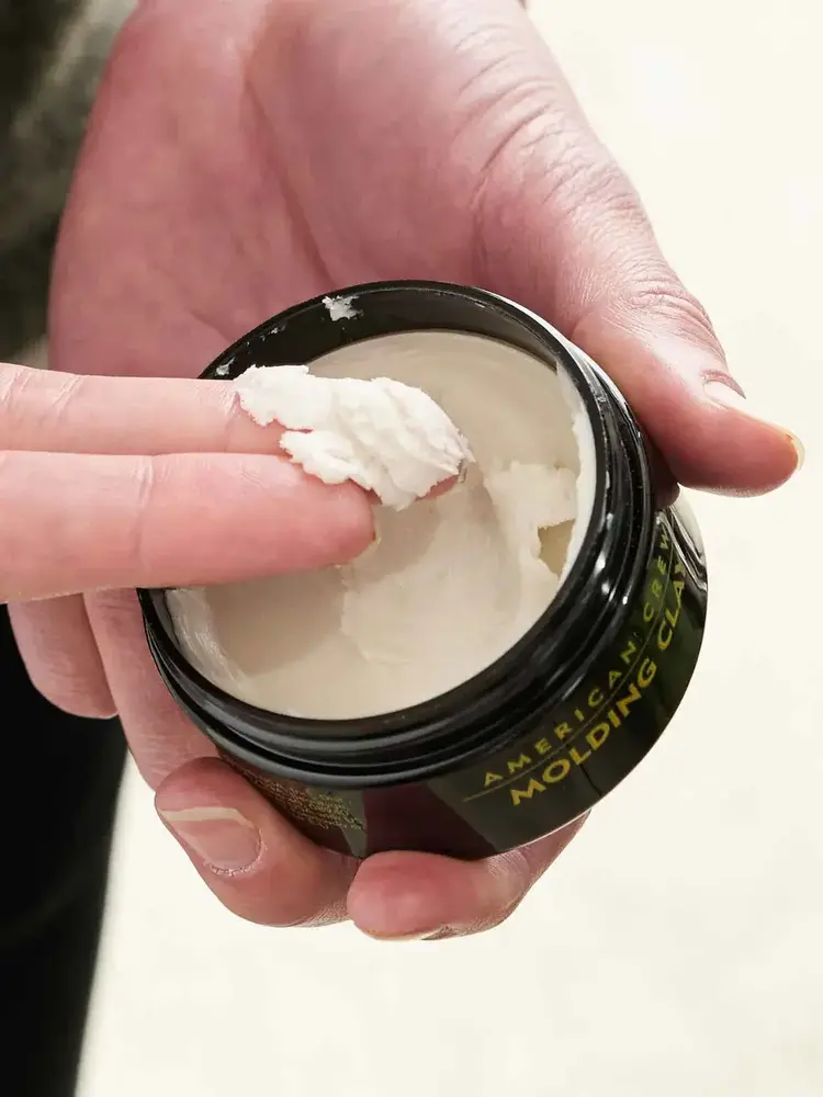 AMERICAN CREW AMERICAN CREW - COIFFANT | MOLDING CLAY High Hold and Medium Shine / Cire de Coiffage - Fixation Forte et Brillance Naturelle (85g / 3 oz)