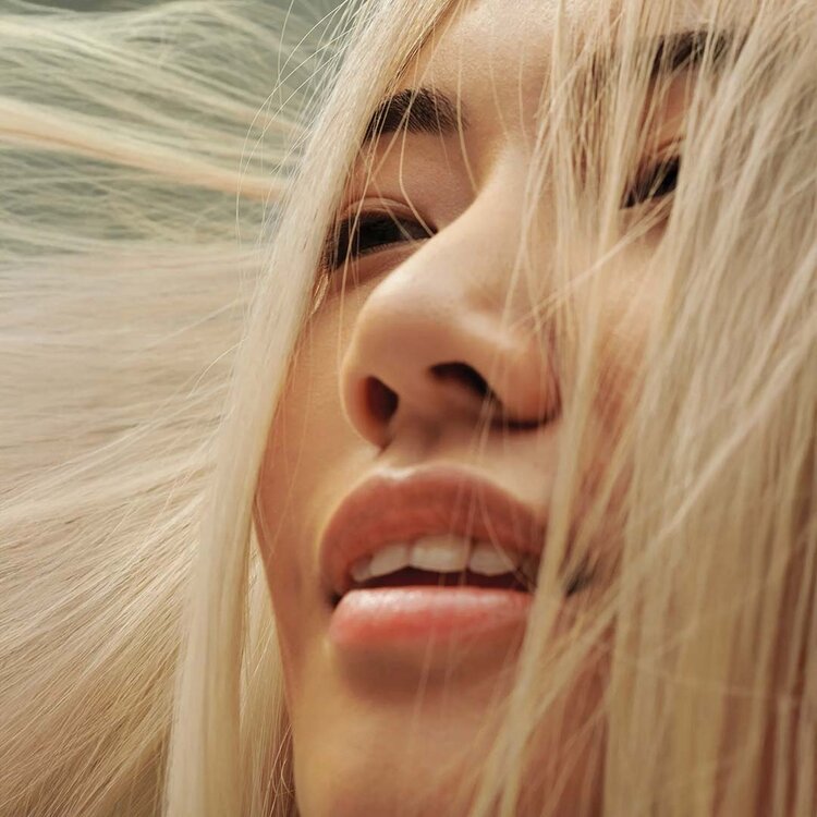 AG | CARE Colour Savour | Colour Protecting Shampoo - Protection and Vibrancy