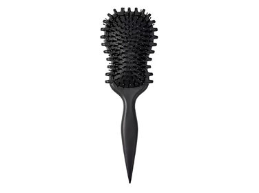 Industria Coiffure Curl Brush – Define & Detangle Gently