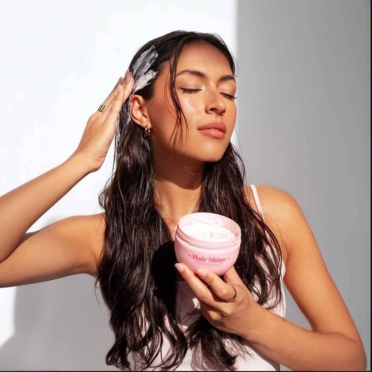 PIXIE WOO Hair Shine | Masque Cheveux Brillance – nourrit et sublime la brillance des cheveux (250ml/8oz)
