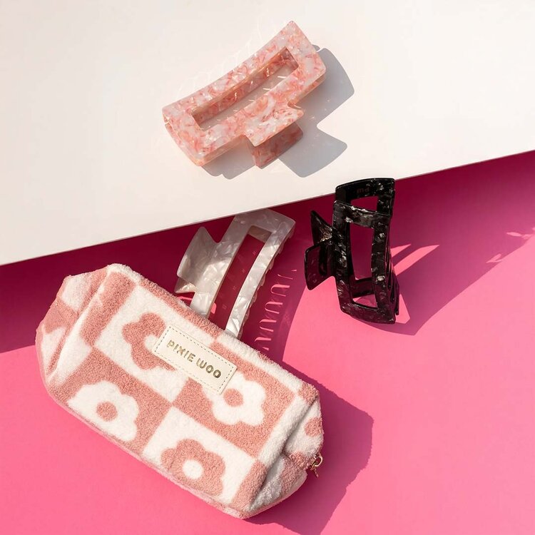 PIXIE WOO Large Claw Clip – holds your hairstyle in style and comfort