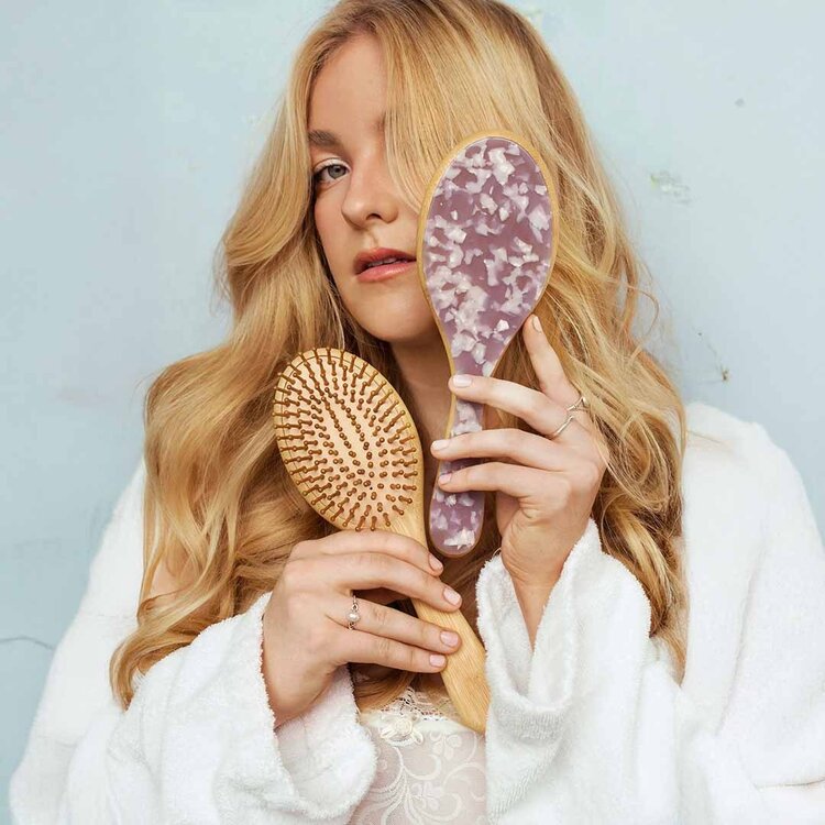 PIXIE WOO Eco-Friendly Bamboo Hair Brush – gently detangles and cares for your hair and the planet