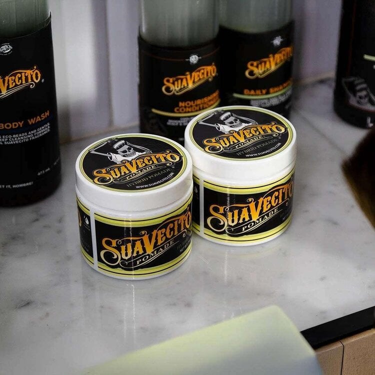 SUAVECITO Hybrid Pomade (113 g / 4 oz) – Pommade Hybride À Tenue Moyenne Et Finition Naturelle