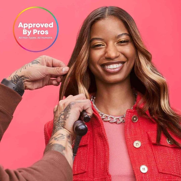 MATRIX Total Results | Glow Mania | Color Protecting Shampoo – Gentle Cleanser with Vitamin C to Boost Shine and Preserve Color