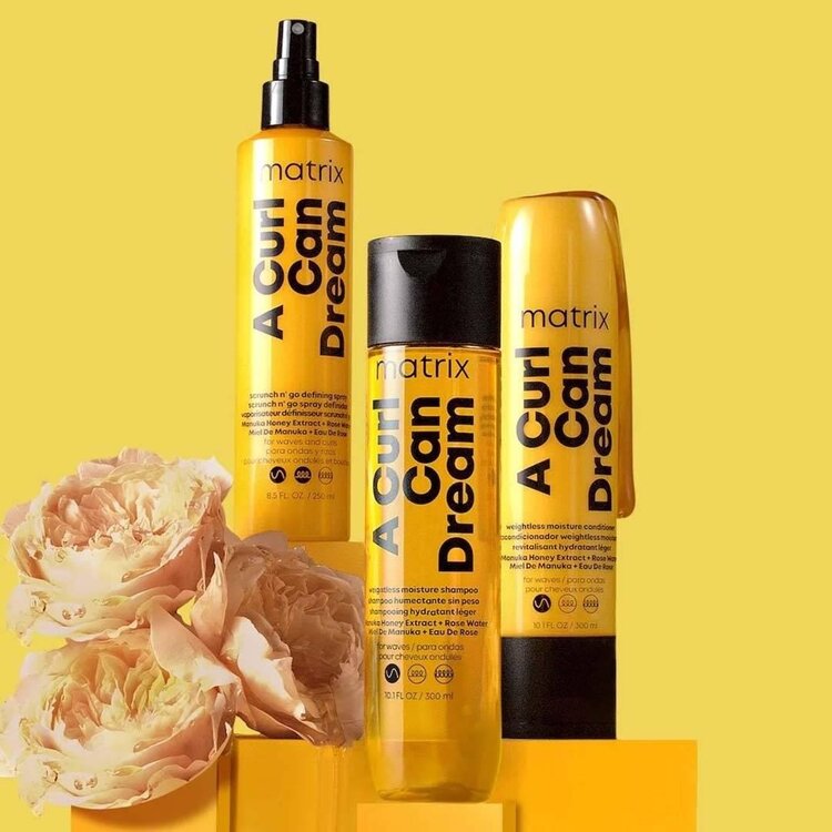 MATRIX A Curl Can Dream | Scrunch'n Go | Defining Spray (250ml/8.5oz)