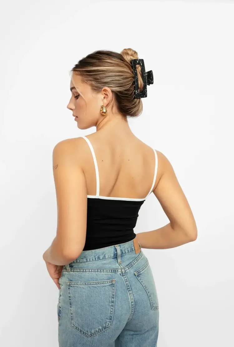 PIXIE WOO Pixie Woo | Large Claw Clip – holds your hairstyle in style and comfort