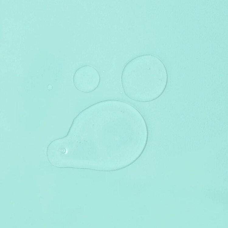 DESIGN.ME Ornaments Gloss.me | Oil Serum | Holiday 2025 — Instant Shine & Weightless Softness