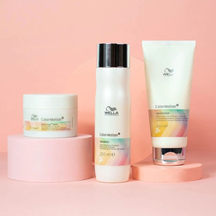 WELLA Wella | Invigo Color Brilliance Normaux —  Coffret Fêtes 2025 — Éclat Couleur & Douceur Légère