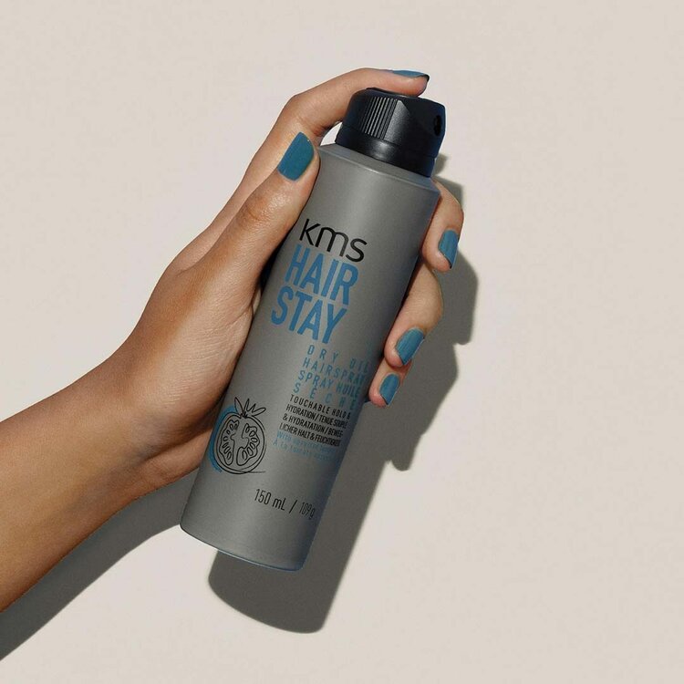 KMS Hairstay | Spray Huile Sèche – Fini brillant léger sans alourdir