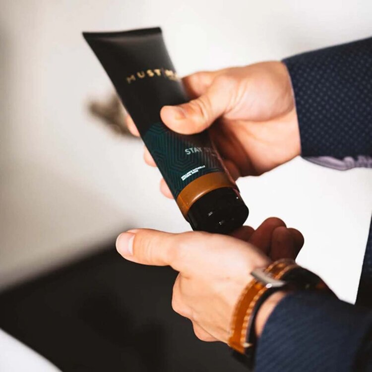 MUST | MAN Proffessional Wash & Style Duo | Stay Strong — Holiday Set 2025 – Energizing wash + strong hold gel