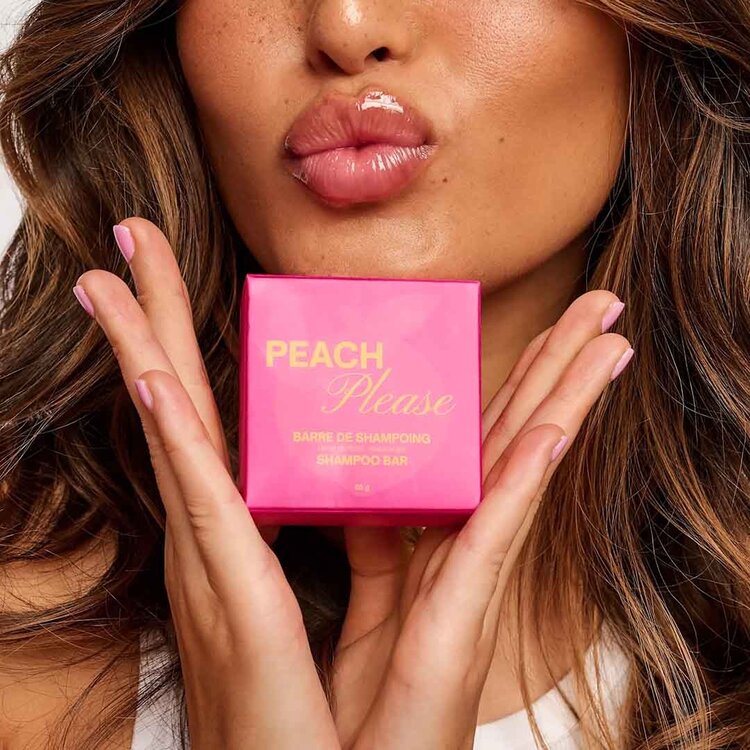 PIXIE WOO Peach Please — Shampoo Bar (65g) – Gentle peach-scented solid shampoo
