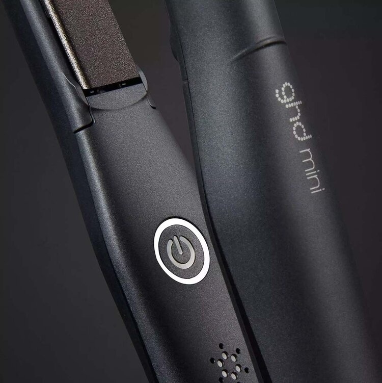 GHD Good Hair Day Mini | Fer Plat De Précision (0.5 po) — Plaques Fines & Retouches