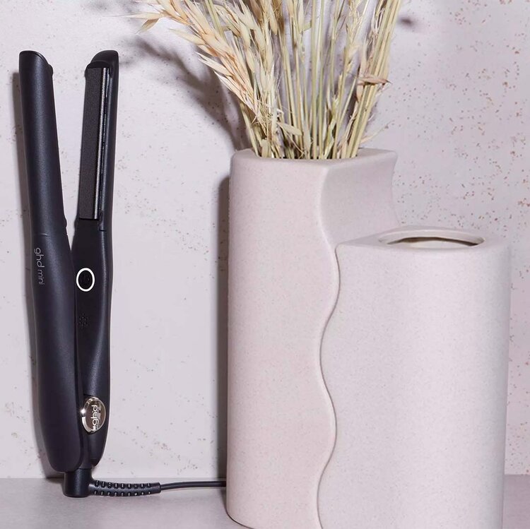 GHD Good Hair Day Mini | Slim Plate Flat Iron Styler (0.5") — Detail & Touch-Up