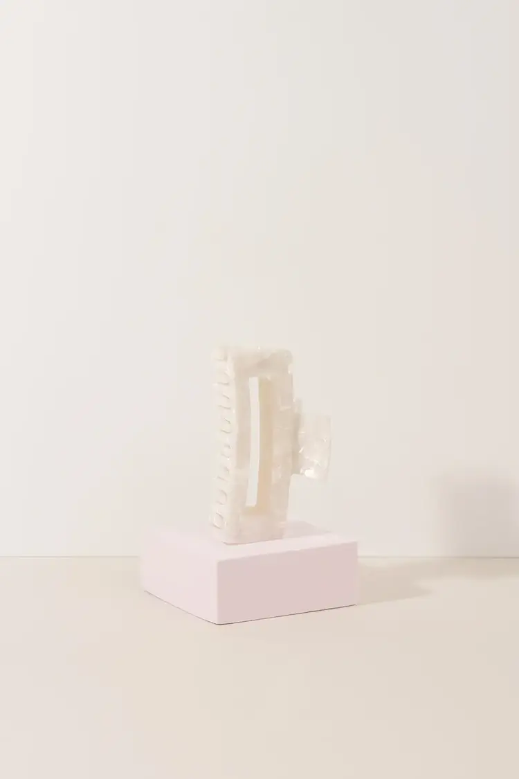 PIXIE WOO Large Claw Clip – holds your hairstyle in style and comfort