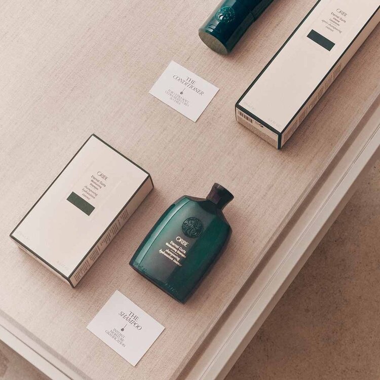 ORIBE Eternal Curls | Moisturizing Shampoo - Gentle Cleanser for Defined Curls