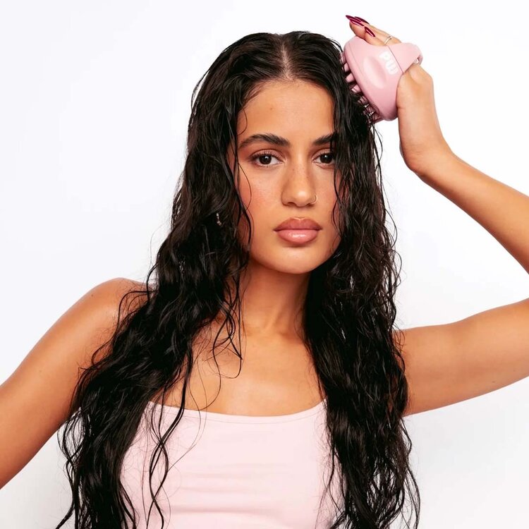 PIXIE WOO Hair Scalp Massager - Gentle Stimulation and Deep Clean