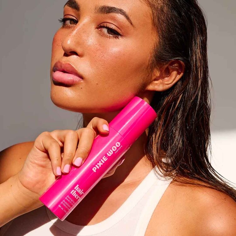 PIXIE WOO Hair Therapy | Detangling & Shine Leave-In Conditioner (Limited Edition) - Sweet Raspberry Fragrance