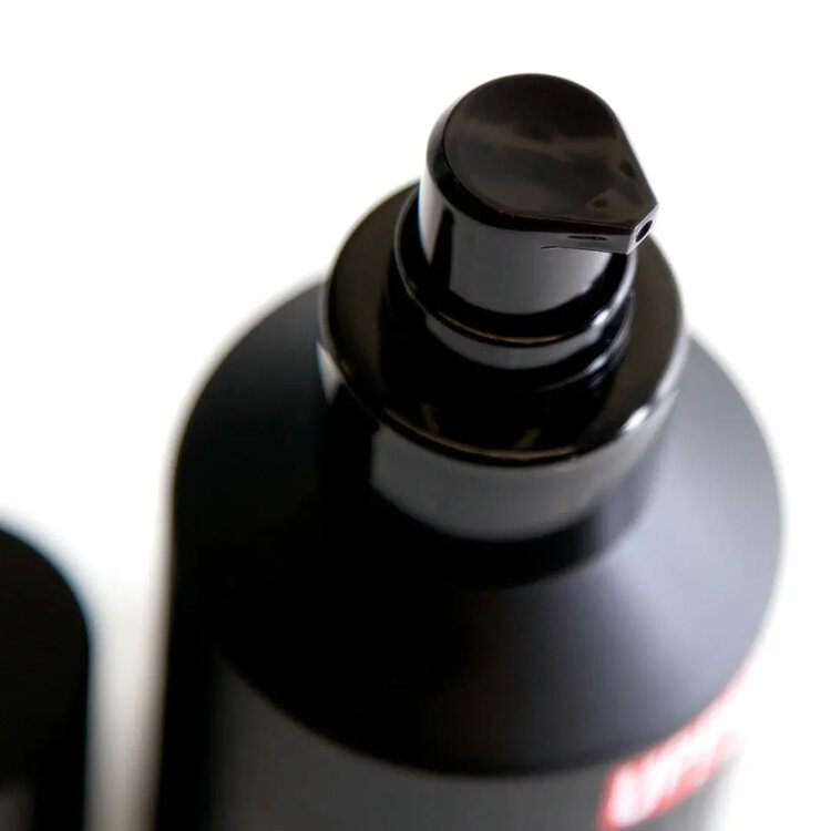 UPPERCUT DELUXE Baume à Barbe – Nourrit, Structure et Discipline