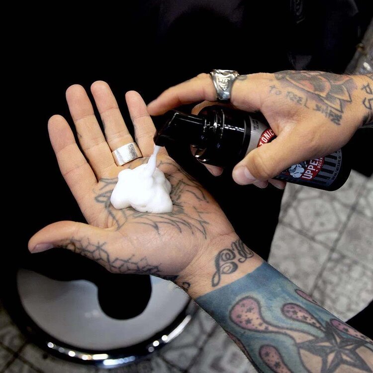 UPPERCUT DELUXE Tonic Foam – Volume, Control and Natural Finish