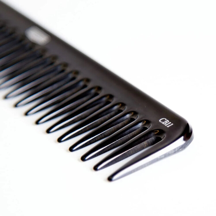 UPPERCUT DELUXE CB11 | Rake Comb – Gentle Detangling and Natural Control