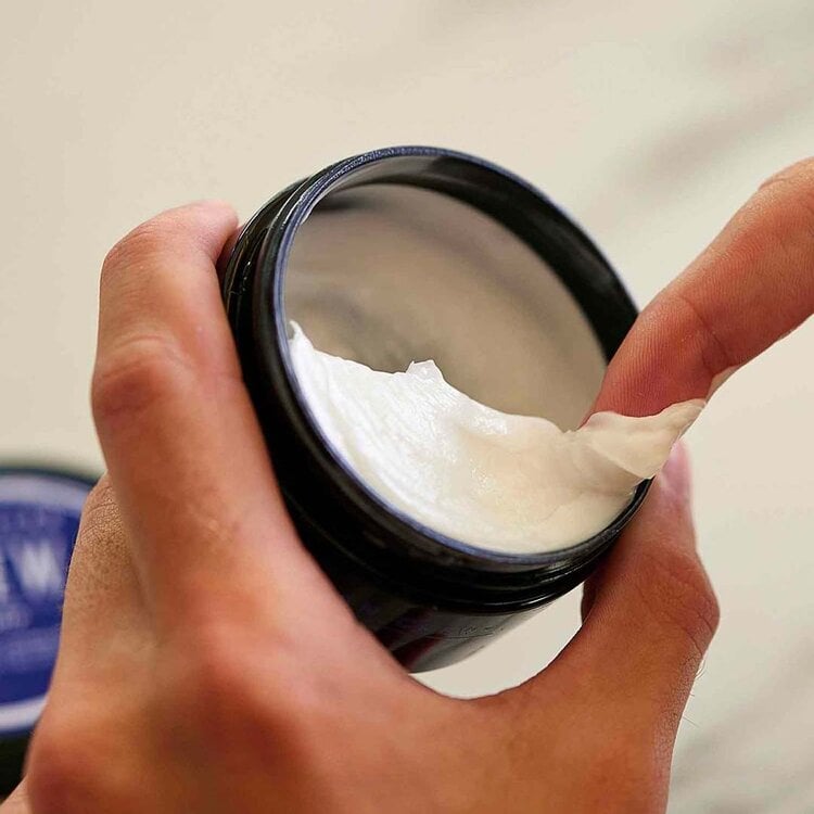 AMERICAN CREW Whip | Tenue Légère Brillance Naturelle – Crème fouettée texturisante à effet naturel