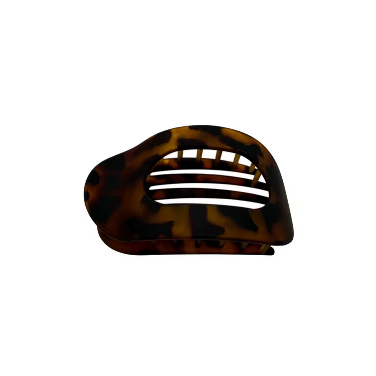 INDUSTRIA Accessories | Oval Half Hair Clip - Half-Up Styling Clip