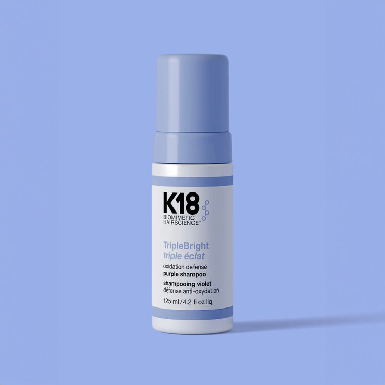 K18 Biomimetic Hairscience TripleBright | Shampooing Violet - Neutralise les reflets jaunes et ravive l’éclat des cheveux blonds, méchés ou gris