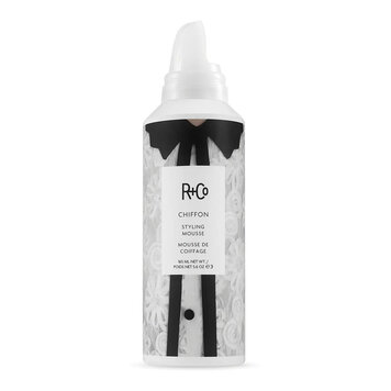 R+Co Chiffon | Mousse de coiffage (165ml/5.6oz)