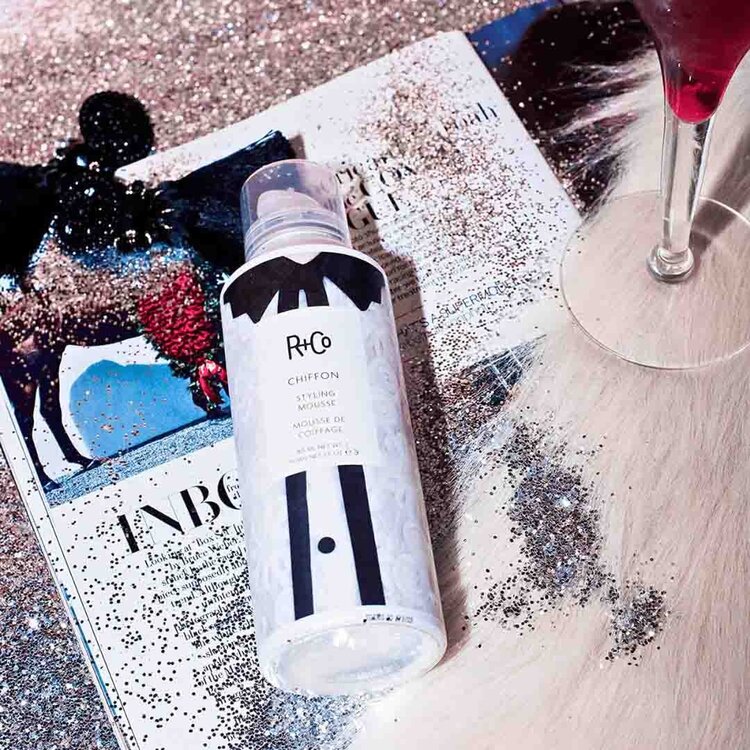 R+Co Chiffon | Styling Mousse (165ml/5.6oz) - Soft Volume And Heat Protection