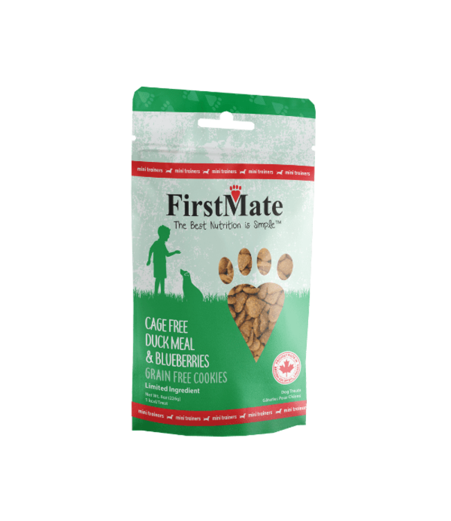 FirstMate Mini Trainers GF Duck Meal & Blueberries Treats for Dogs 226 g (8 oz)