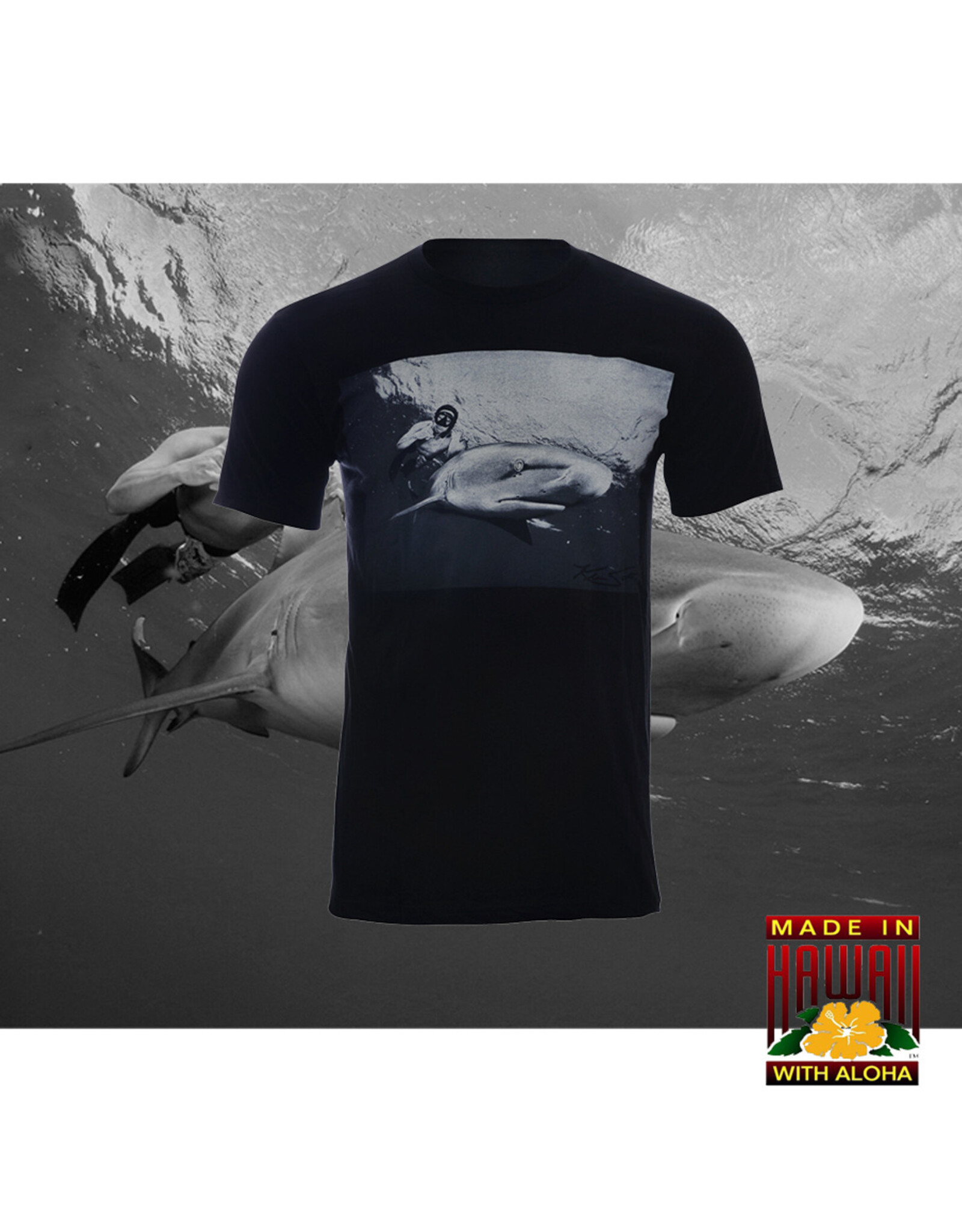 HAMMERHEAD SPEARGUNS (HHS) HHS, TRIBAL SHARK RIDER HQ T-SHIRT SHORT BLACK
