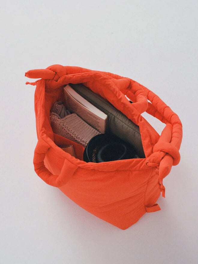 ÖLEND ONA SOFT BAG RED - Head Over Heels ÖLEND ONA SOFT BAG RED - Head Over Heels