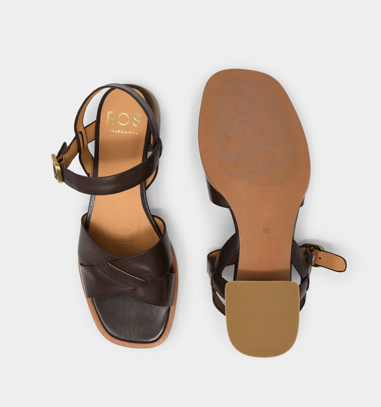 EOS EOS TEGA CHESTNUT