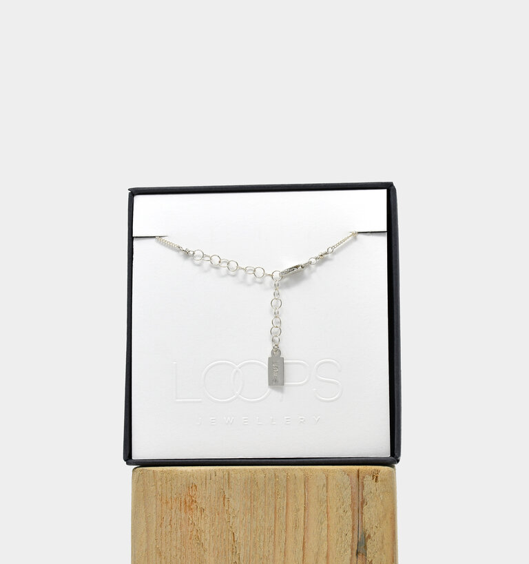 Loops Jewellery Loops Lustre Beaded Necklace Silver