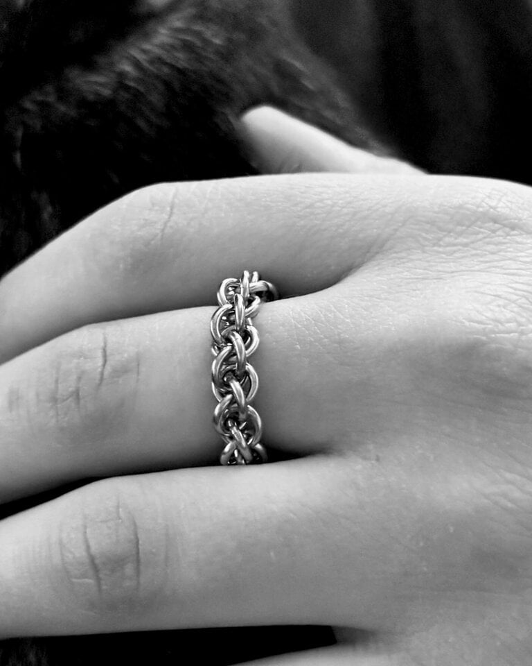 Inside Out INSIDE OUT WHIRL RING