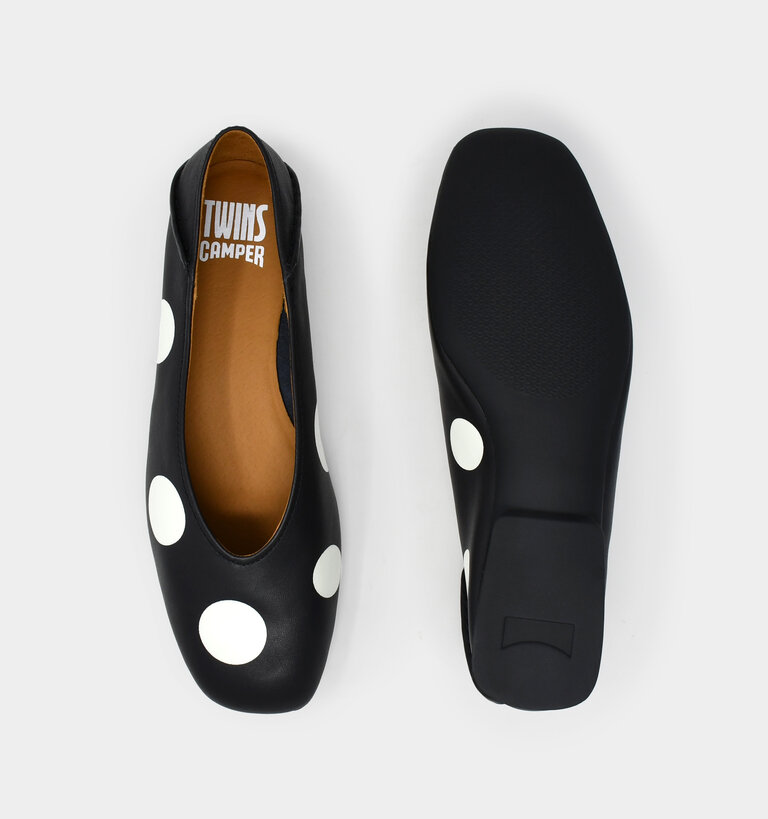 Camper CAMPER CASI MYRA FLATS BLACK/WHITE DOTS